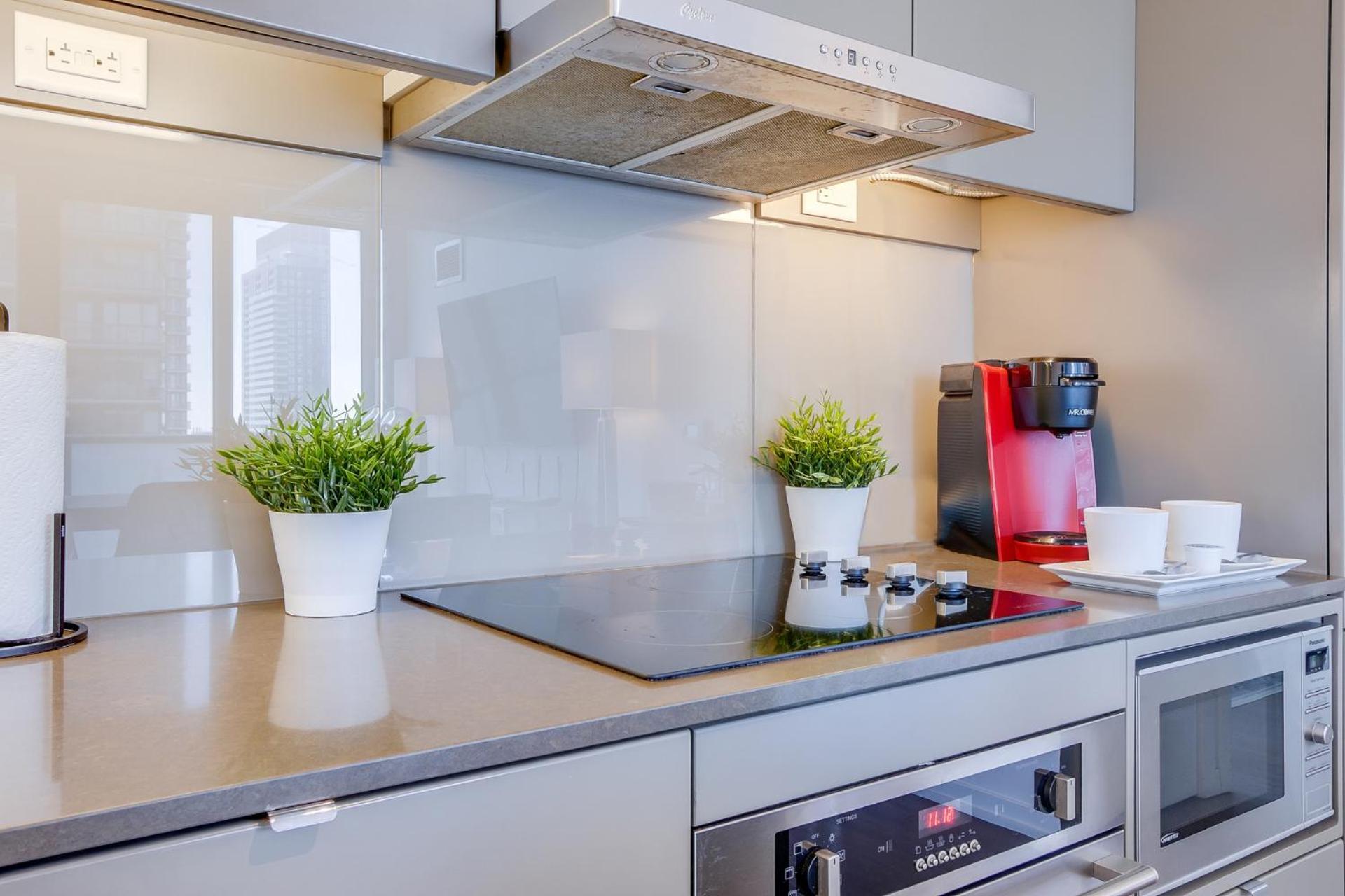 1Br Condo - City View, Near Cn Tower & Rogers Center Торонто Екстер'єр фото